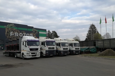 Отгрузка металлоконструкций для строительства автомобильного моста через реку Сож начата!