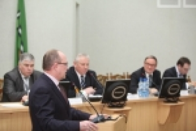 Николай Степанович Сыса выступил с докладом на пленарном заседании выездного совещания – семинара по вопросам развития малого и среднего бизнеса, с участием Заместителя Премьер-министра Республики Беларусь Петра Петровича Прокоповича.